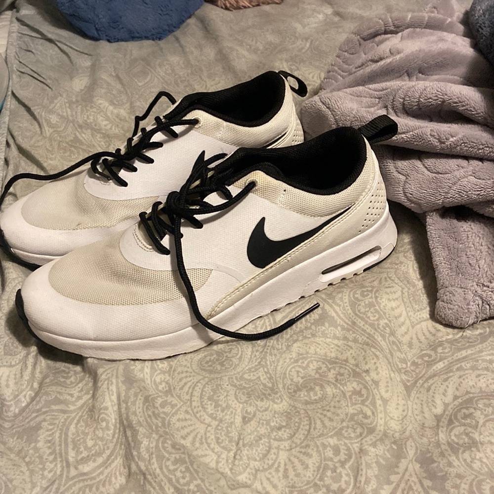 Nike shoes